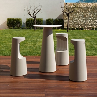 FURA BAR TABLE