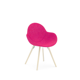 UPHOLSTERED CHAIR COOKIE WOODEN LEGS