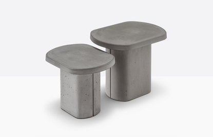 CAEMENTUM concrete table 