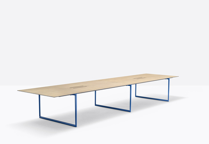 Conference table TOA2 CC 