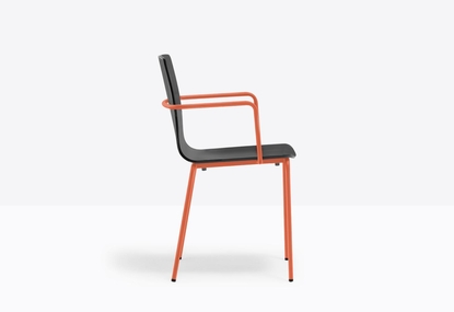 Chair with armrests INGA 5604